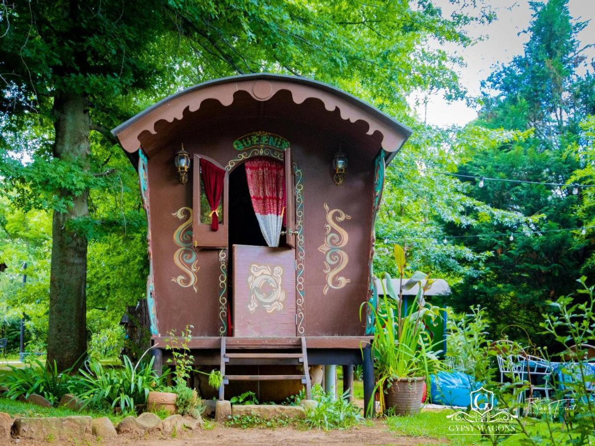 Gypsy Wagons And Vans, Кларенс Стая снимка